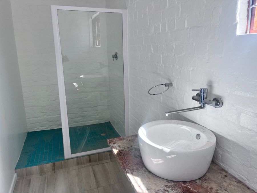 To Let 1 Bedroom Property for Rent in Table View Western Cape